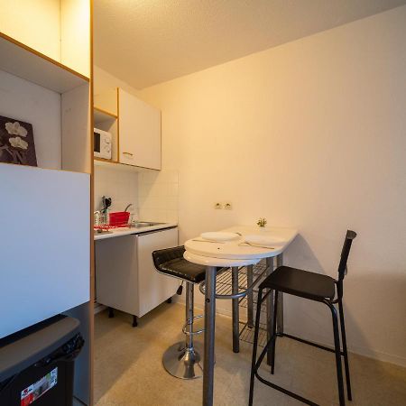 Appartement Tout Equipe Wifi A 6 Min St Charles Marseille Luaran gambar