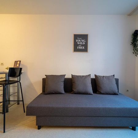 Appartement Tout Equipe Wifi A 6 Min St Charles Marseille Luaran gambar