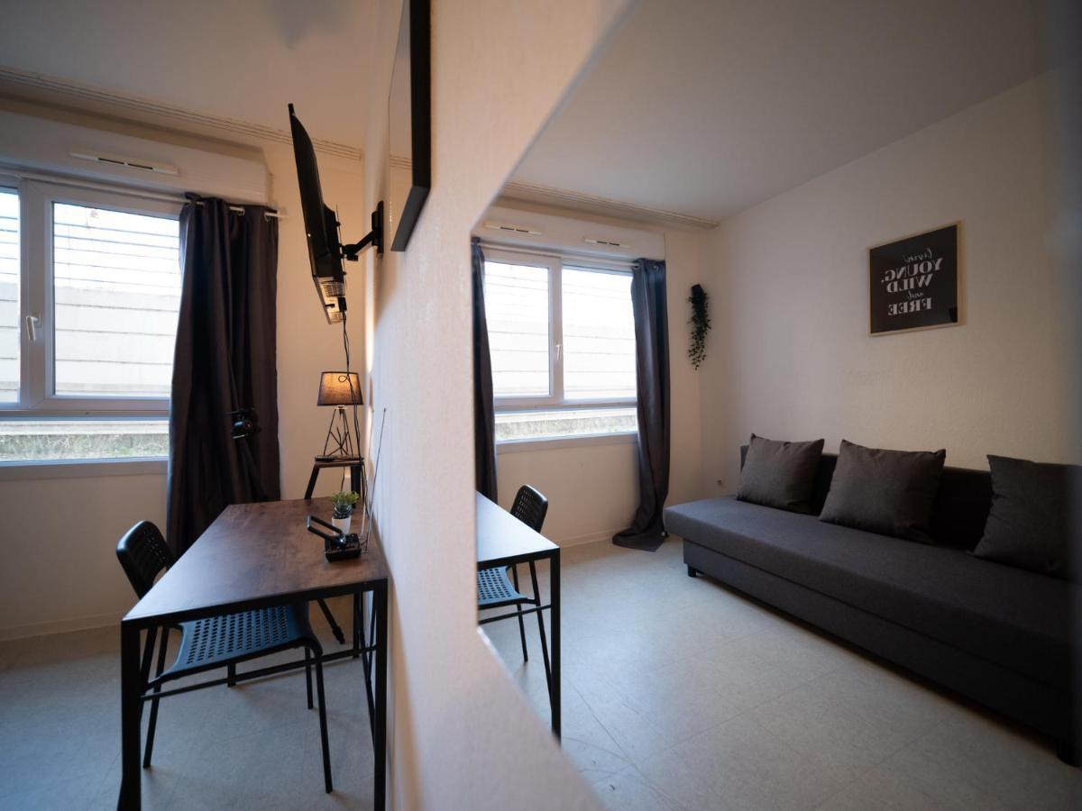 Appartement Tout Equipe Wifi A 6 Min St Charles Marseille Luaran gambar
