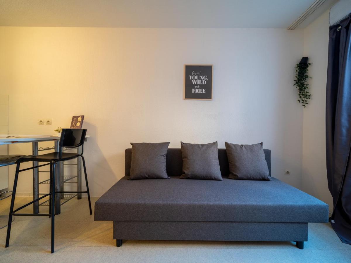 Appartement Tout Equipe Wifi A 6 Min St Charles Marseille Luaran gambar