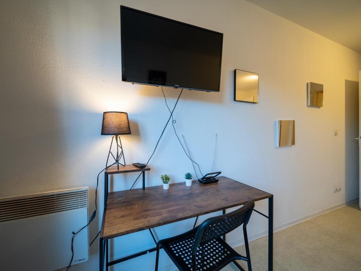 Appartement Tout Equipe Wifi A 6 Min St Charles Marseille Luaran gambar
